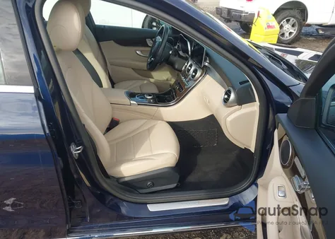 2019 Mercedes-Benz C 300 из США, поврежденный, VIN 55SWF8DB9KU302764